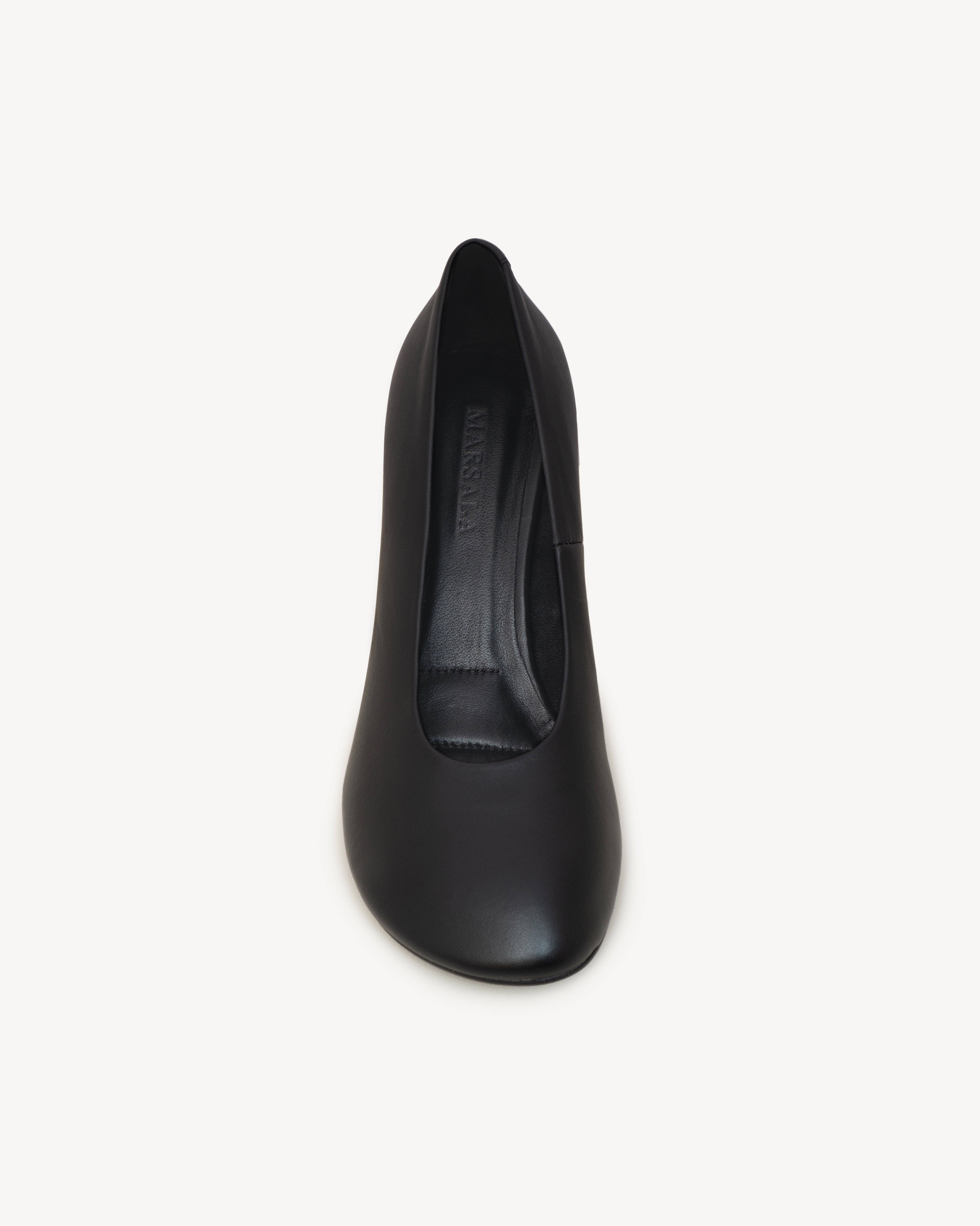 GIA TOTAL BLACK