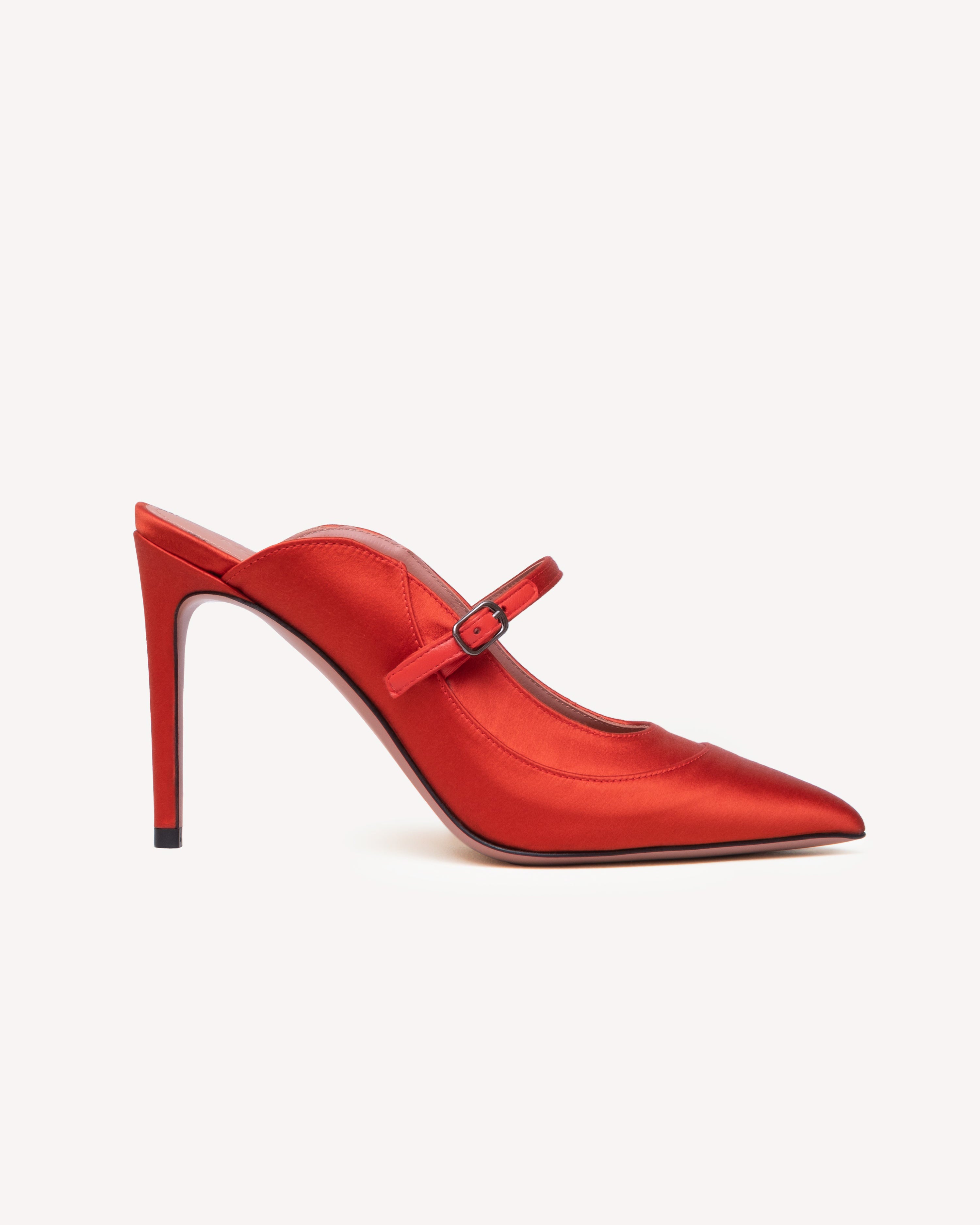 Margot 100 Burning Red