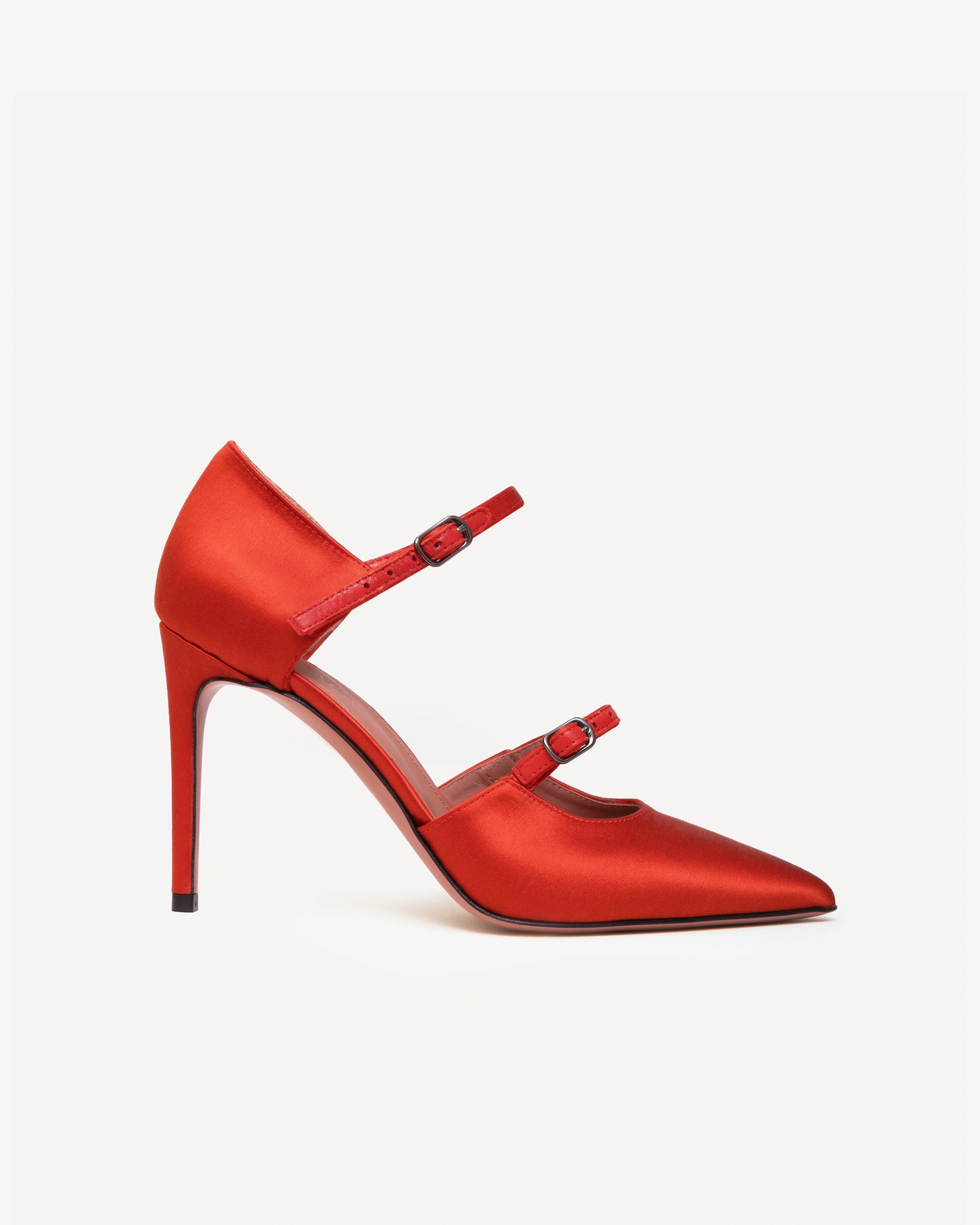 Romy Red